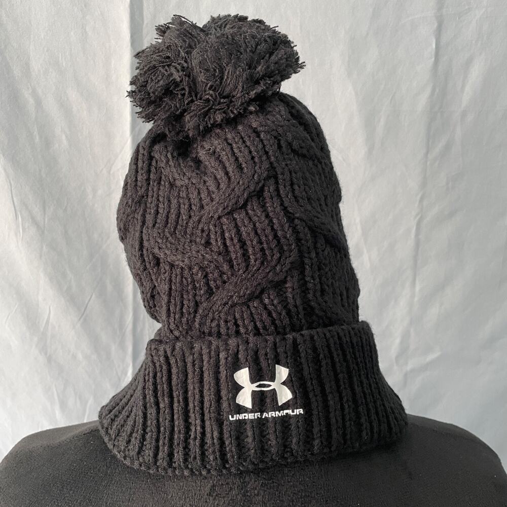 Under Armour Winter Knit Beanie One Size Black Cable Knit Fleece Lined Hat